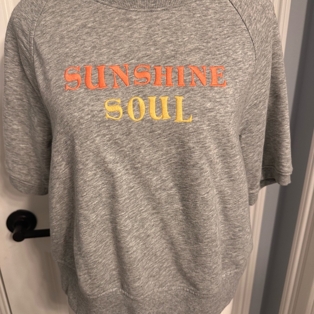 Old Navy Light Gray Knit Top